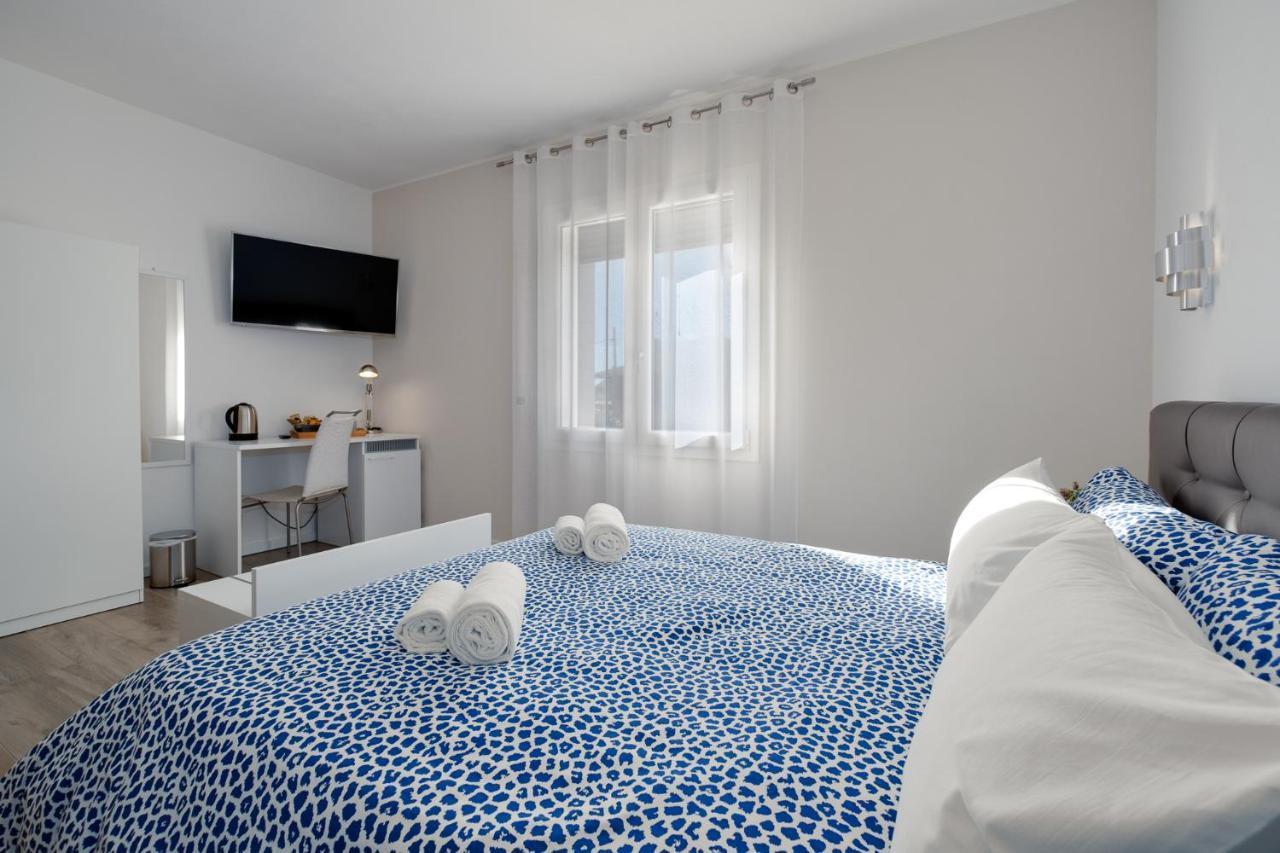 קוסטרמנו The White Building - Rooms מראה חיצוני תמונה